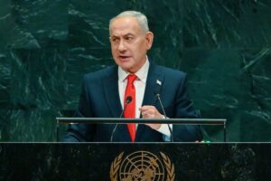 Lee más sobre el artículo Netanyahu en la ONU: defensa de la ofensiva contra Irán y respuesta frontal a la salida de delegados