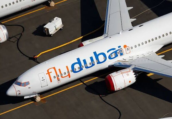 Terror a bordo del vuelo Dubái-Tel Aviv: pasajeros israelíes redujeron al atacante que apuñaló al capitán de Flydubai
