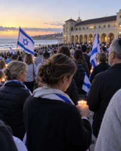 Lee más sobre el artículo Bondi recuerda el 7 de octubre: cientos de personas homenajearon a las víctimas de Hamás en Sídney