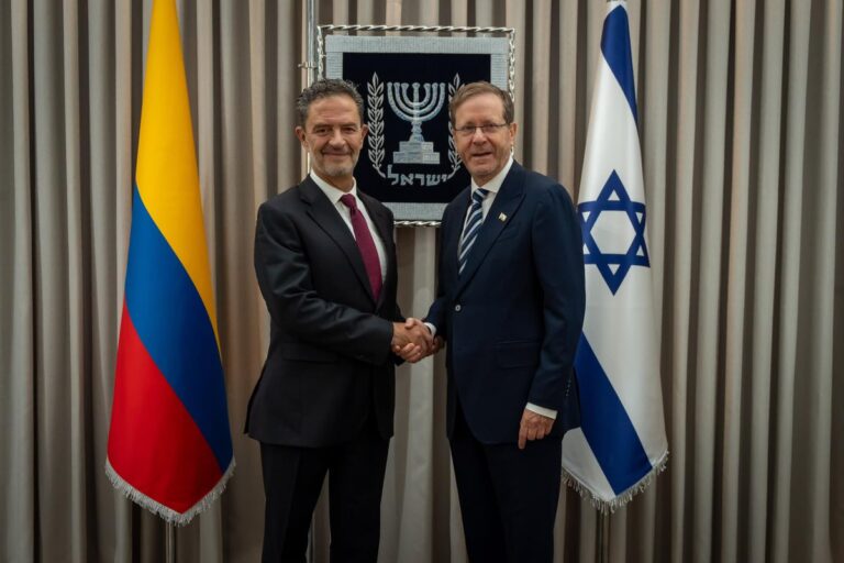 El canciller de Colombia se reunió con Isaac Herzog y consolidó una nueva etapa en la relación con Israel
