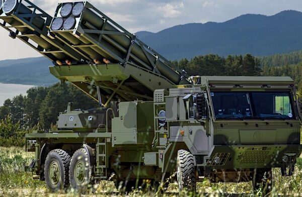 La artillería de precisión israelí suma un nuevo cliente en Europa: Elbit Systems firmó un contrato por 235 millones de dólares